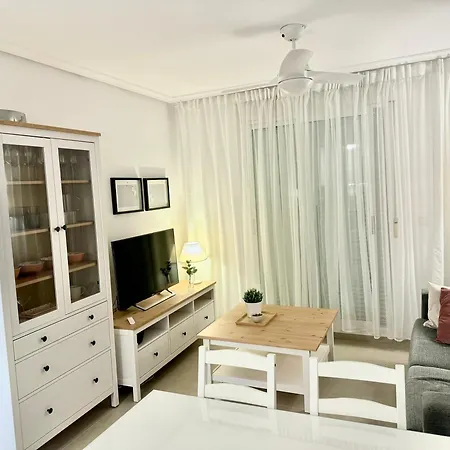 Apartman Del Mar 3 *